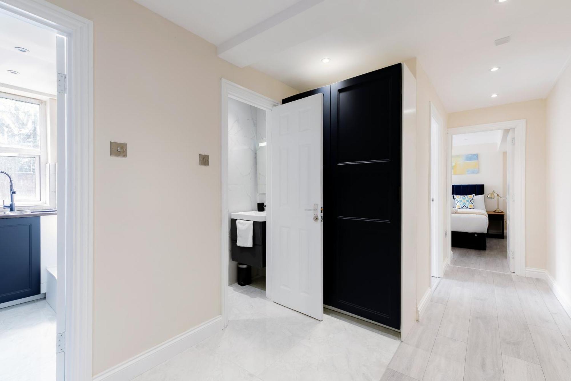 לונדון Two Bedroom Apartment Near Hyde Park And Oxford Street מראה חיצוני תמונה