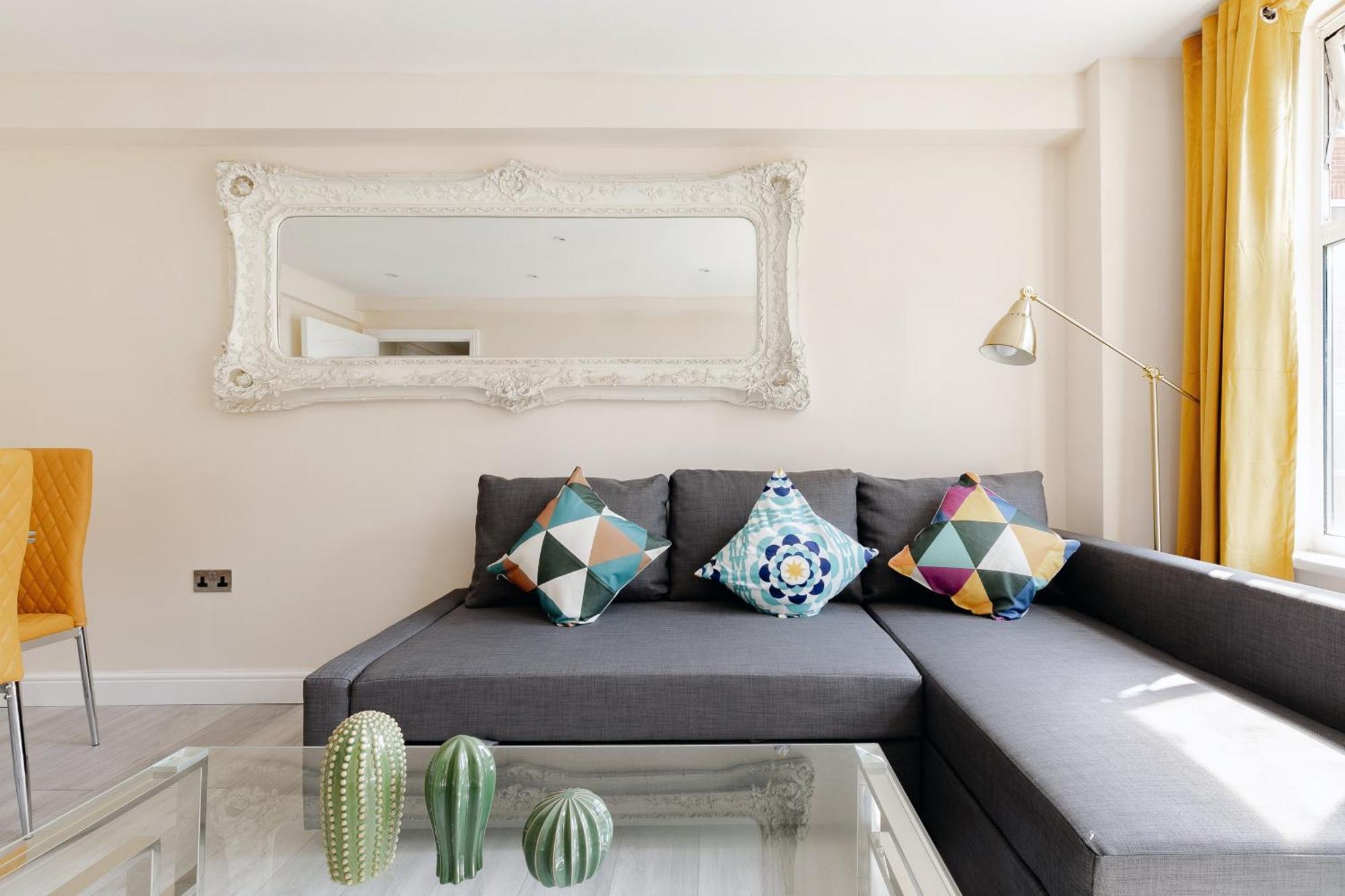 לונדון Two Bedroom Apartment Near Hyde Park And Oxford Street מראה חיצוני תמונה